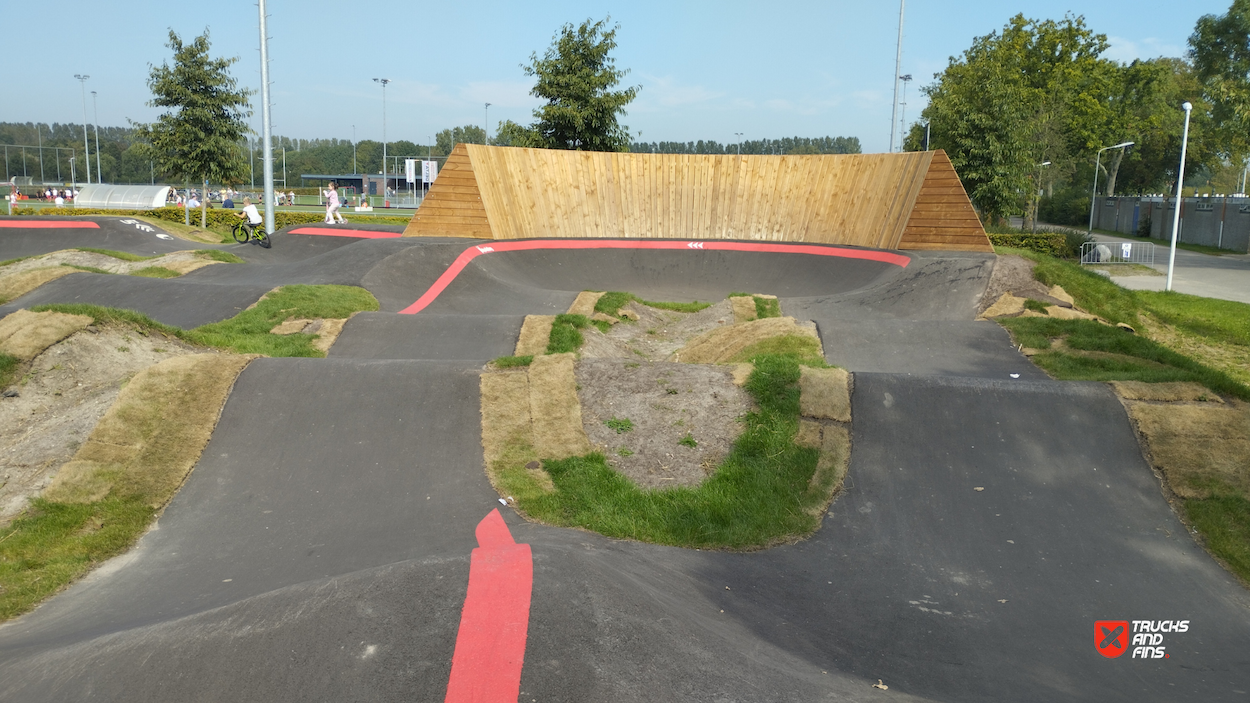 Urban Sportpark Goes pumptrack